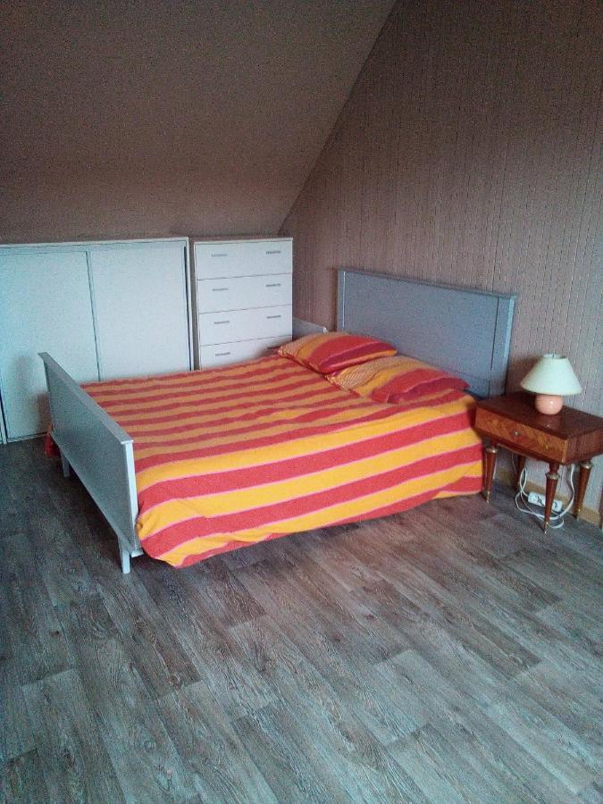 Chambre 1 Martine Hamadou Lejlighed Questembert Eksteriør billede